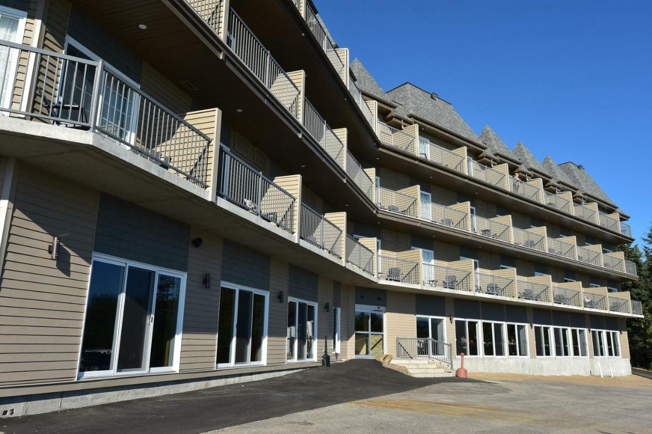 Hotel Et Pavillons Le Petit Manoir Du Casino La Malbaie Exteriér fotografie