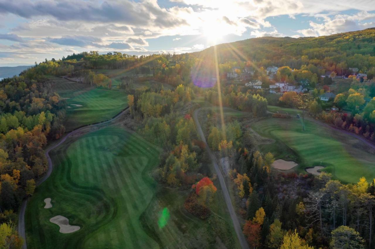 Hotel Et Pavillons Le Petit Manoir Du Casino La Malbaie Exteriér fotografie
